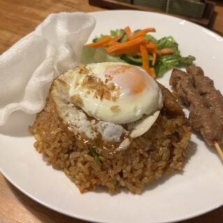 CAFE NADI