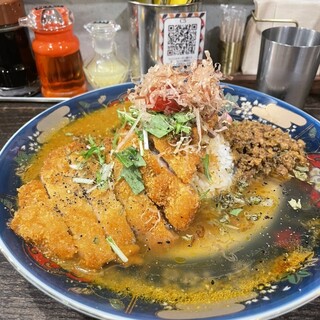 ドラマチックカリー ゴールデン中崎