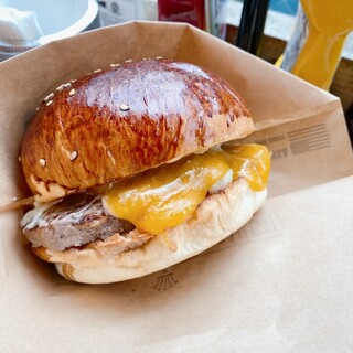 THE GREAT BURGER