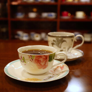 Le Premier Cafe