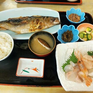 民宿 青塚食堂